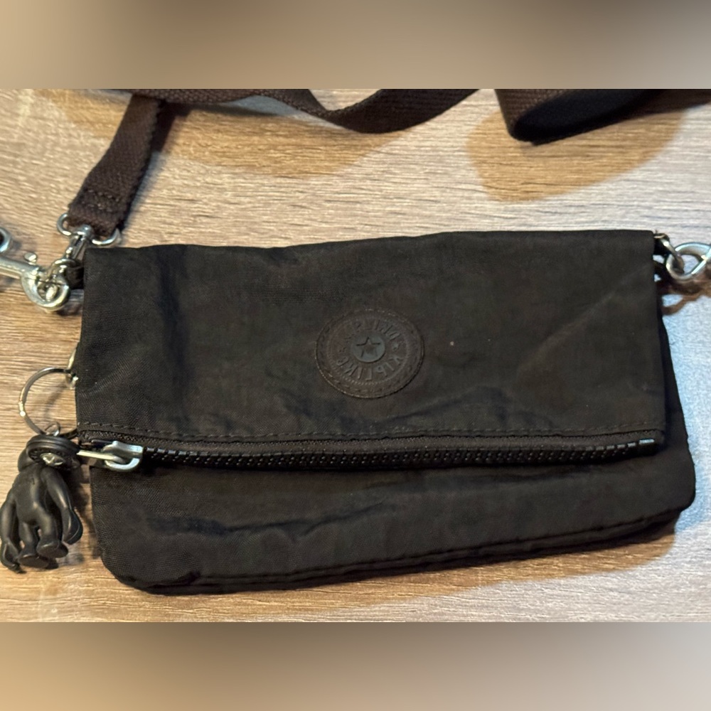 KIPLING 3-IN-1 CONVERTIBLE BAG - Black Canvas w/Silver Hdwe & monkey keychain - Picture 2 of 11